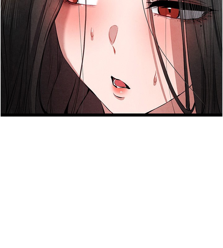 初次深交，請多指教第85話-跪著服務主人的母狗