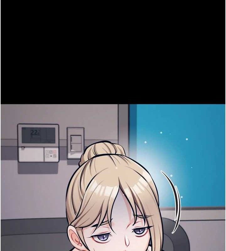 选手村:母猪调教第40話-同時插入兩個洞&hellip;